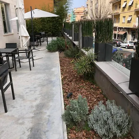 V99 Ξενοδοχείο 4*